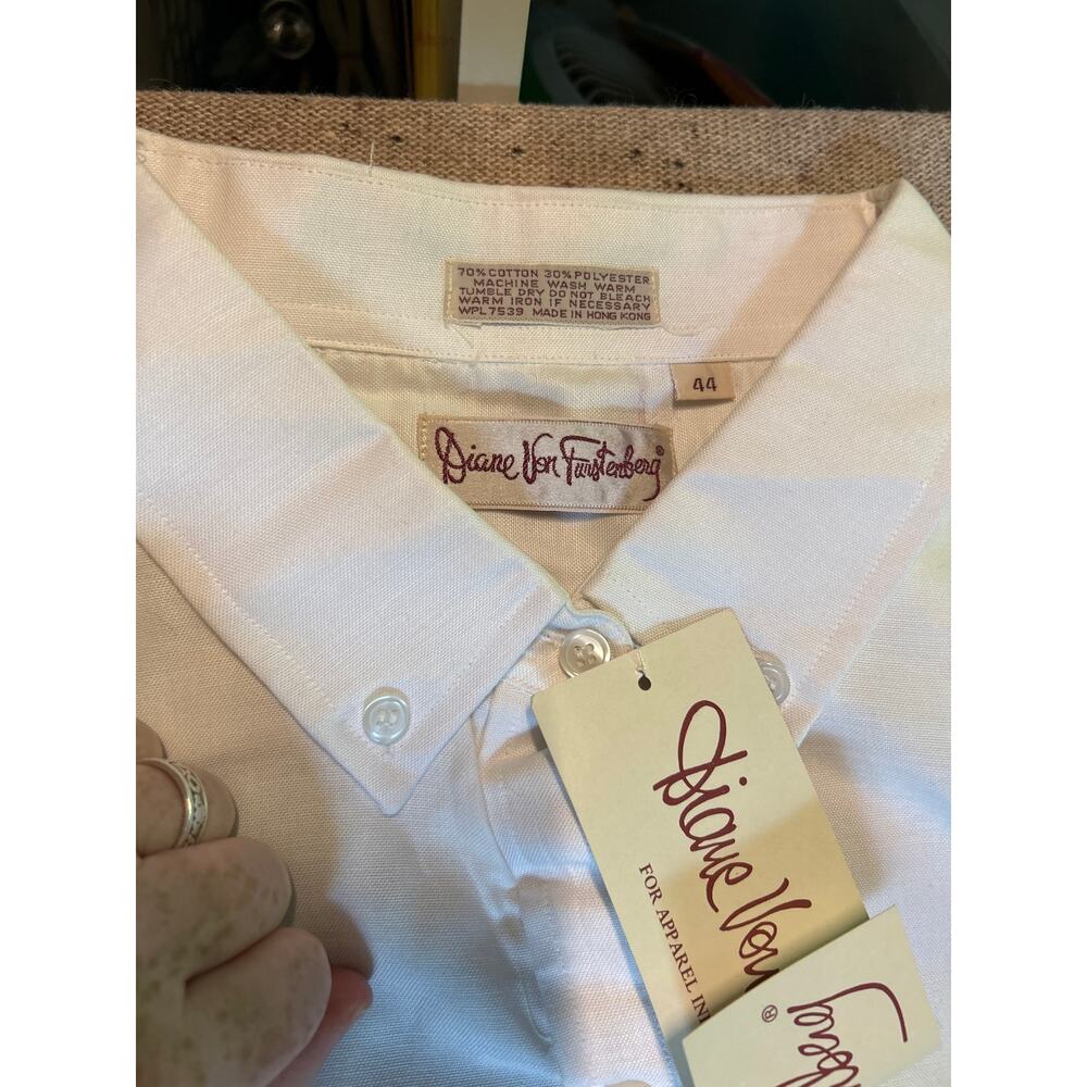 VTG Diane Von Furstenberg White Oxford Button Down Shirt Women's 44 (2x) NWT - Picture 2 of 7